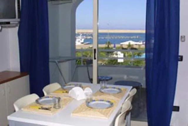 Aparthotel Abitare In Vacanza La Caletta