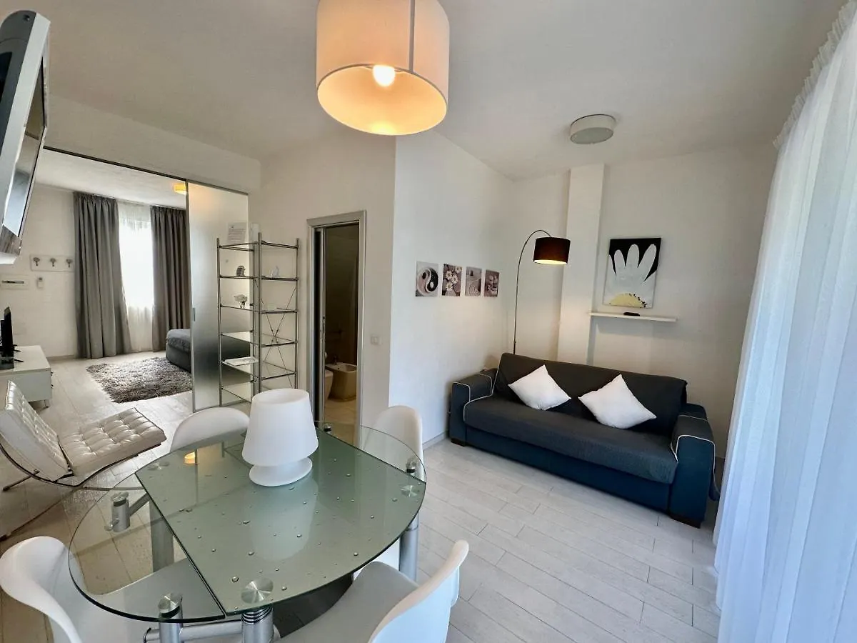 *** Aparthotel Abitare In Vacanza La Caletta Italy