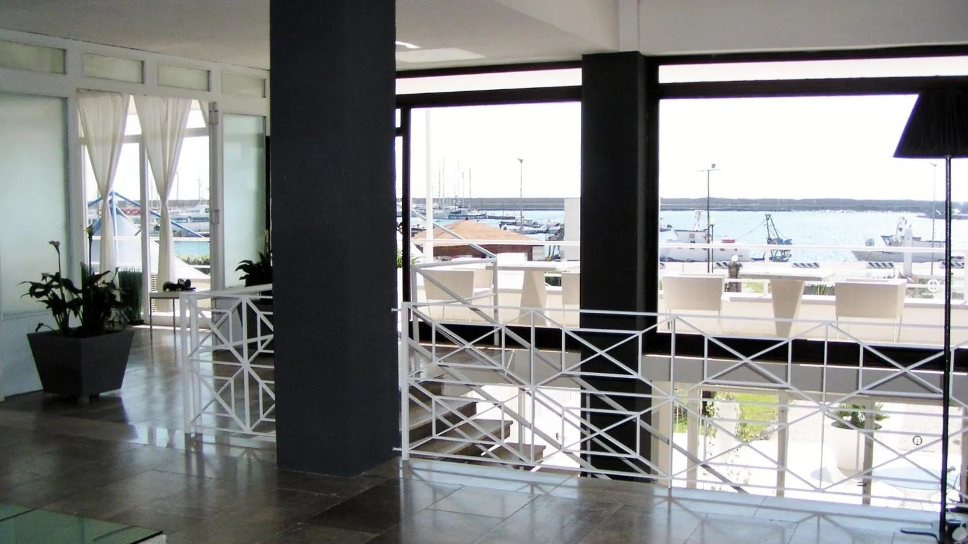 Abitare In Vacanza La Caletta Aparthotel