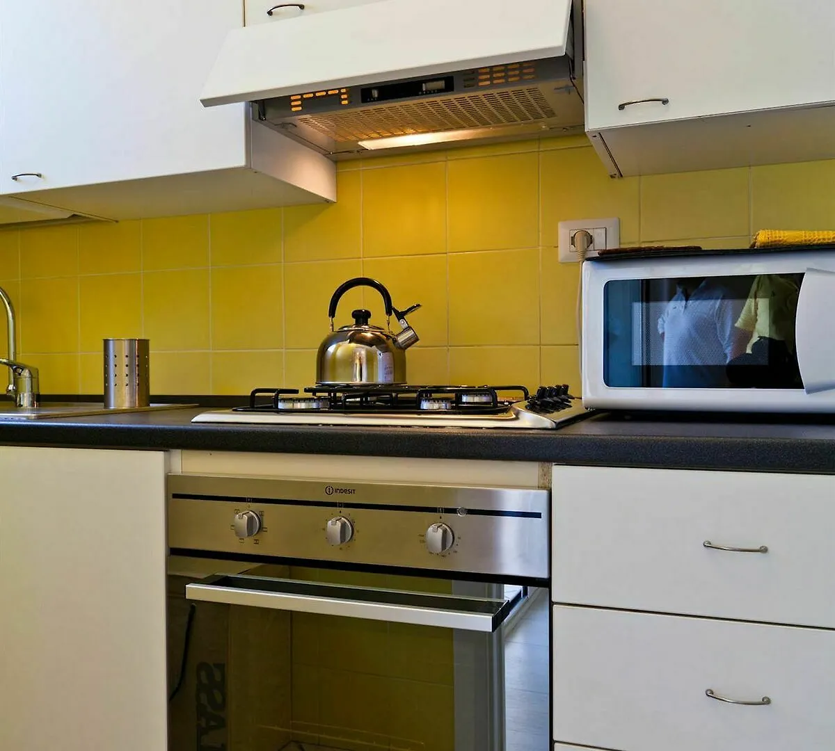 *** Aparthotel Abitare In Vacanza La Caletta Italy